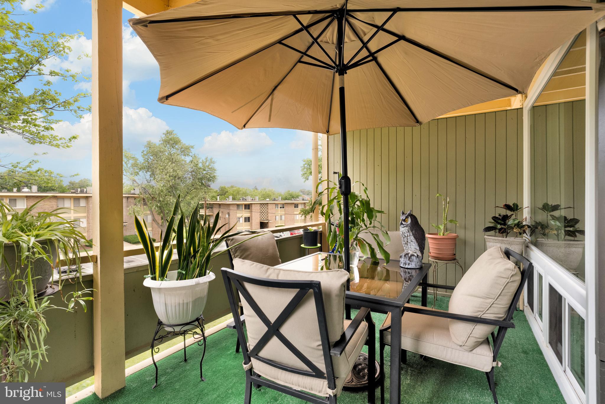 HOLLY HILL CONDOMINIUMS - Residential