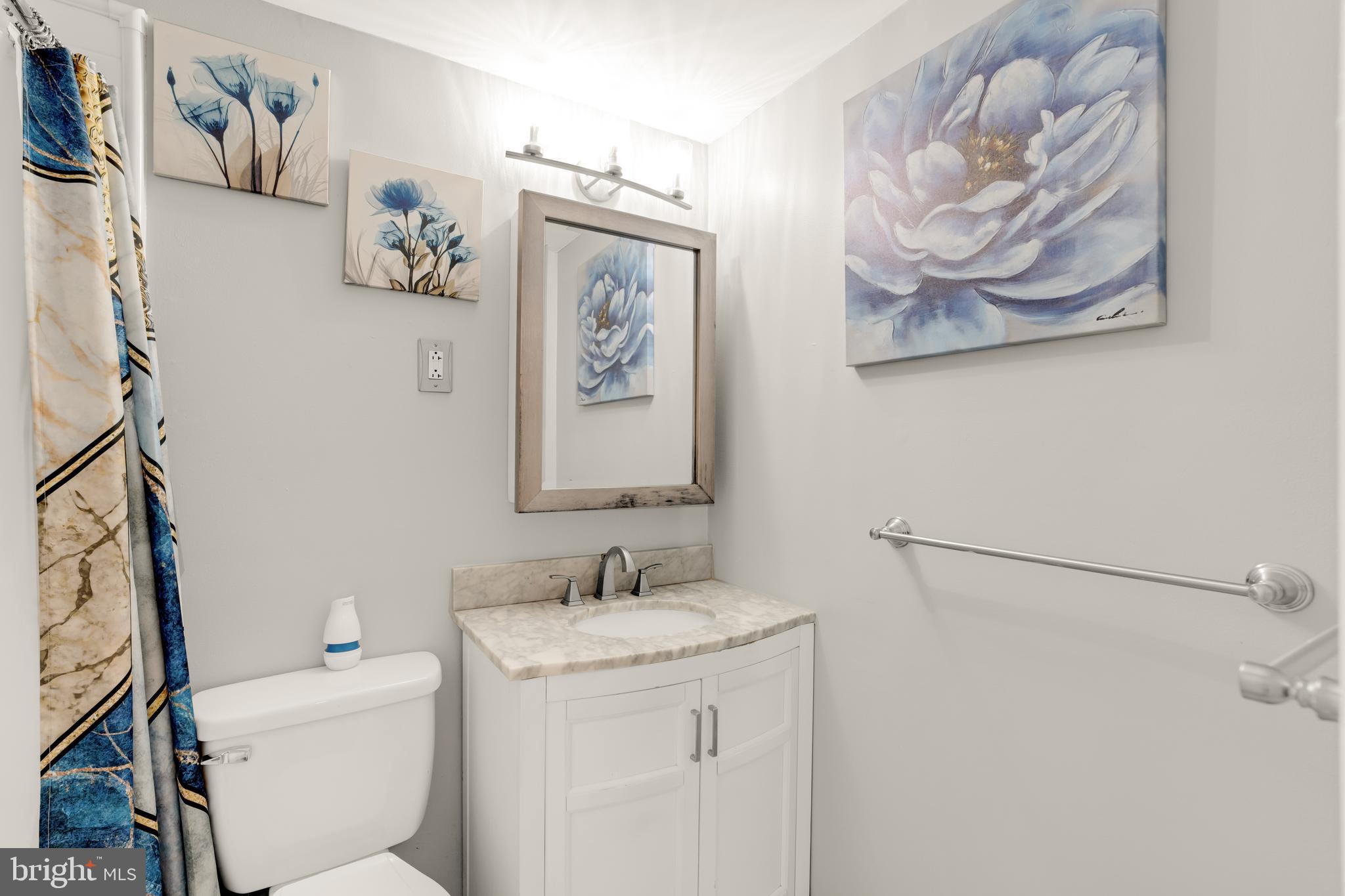 HOLLY HILL CONDOMINIUMS - Residential