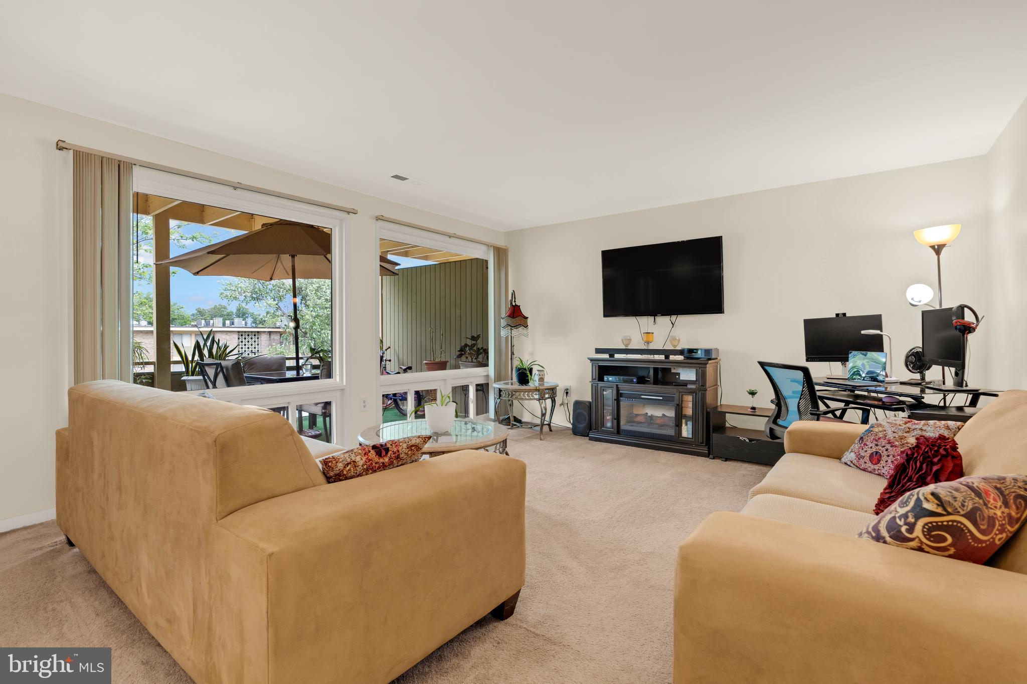 7318 DONNELL PLACE C4