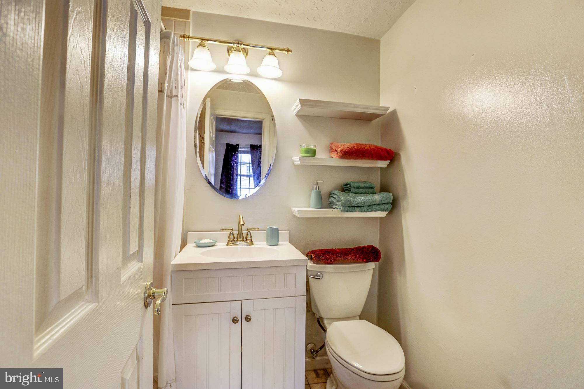 GREENWICH HILL - Residential