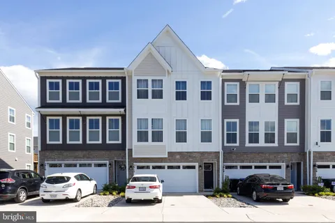 3912 Applegate Court, Fredericksburg, VA MLS: VASP2033326