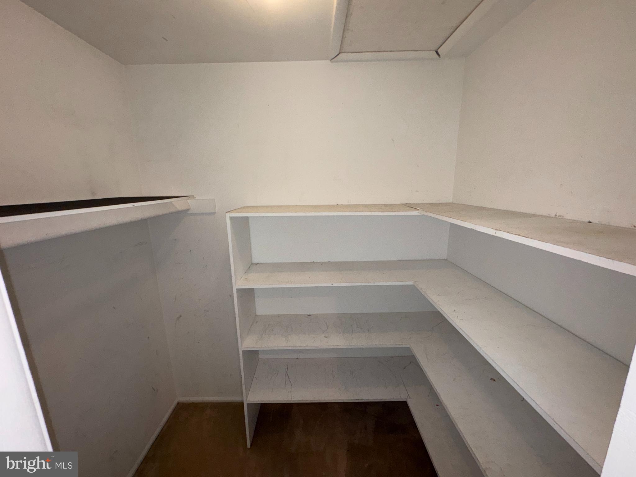 GREENE COUNTRIE VI - Residential