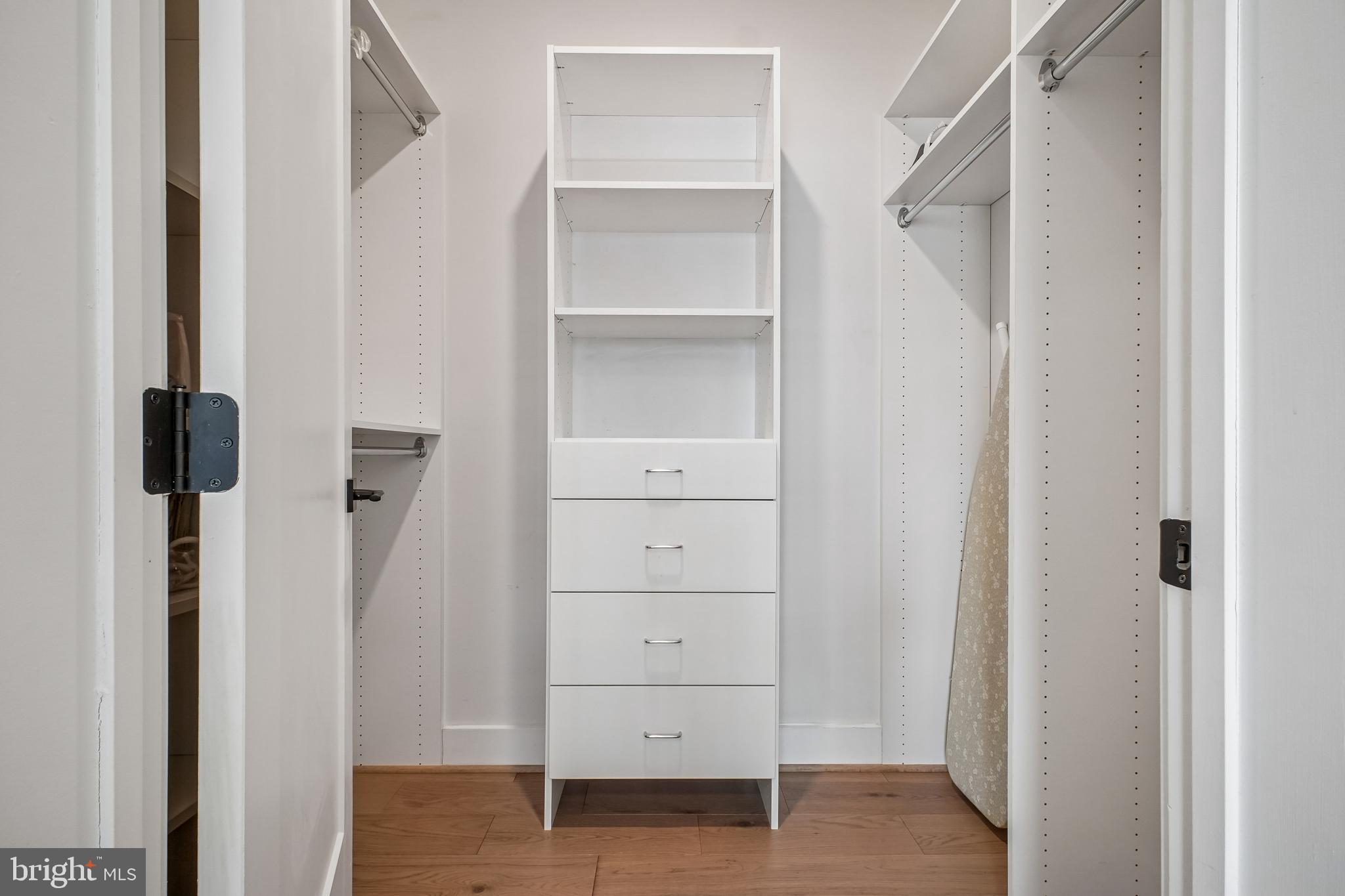 KEY AND NASH - Residential