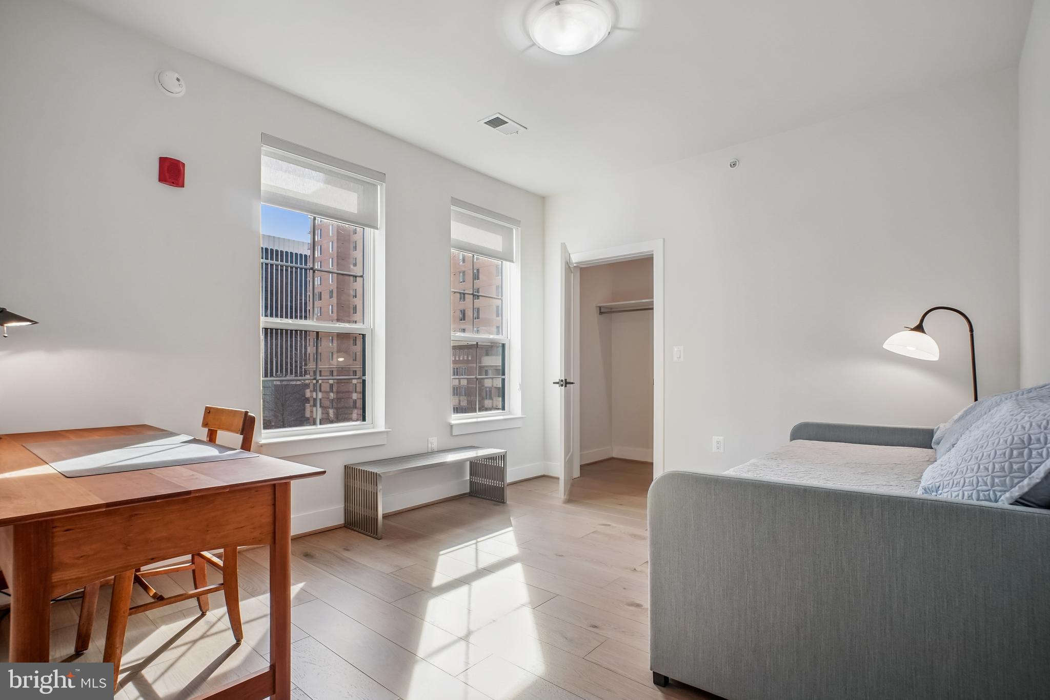 KEY AND NASH - Residential