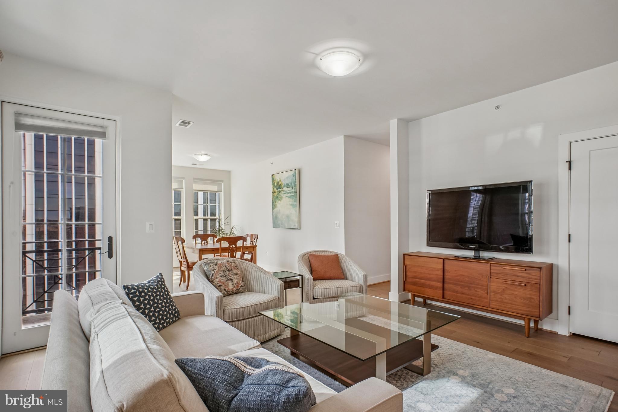 KEY AND NASH - Residential