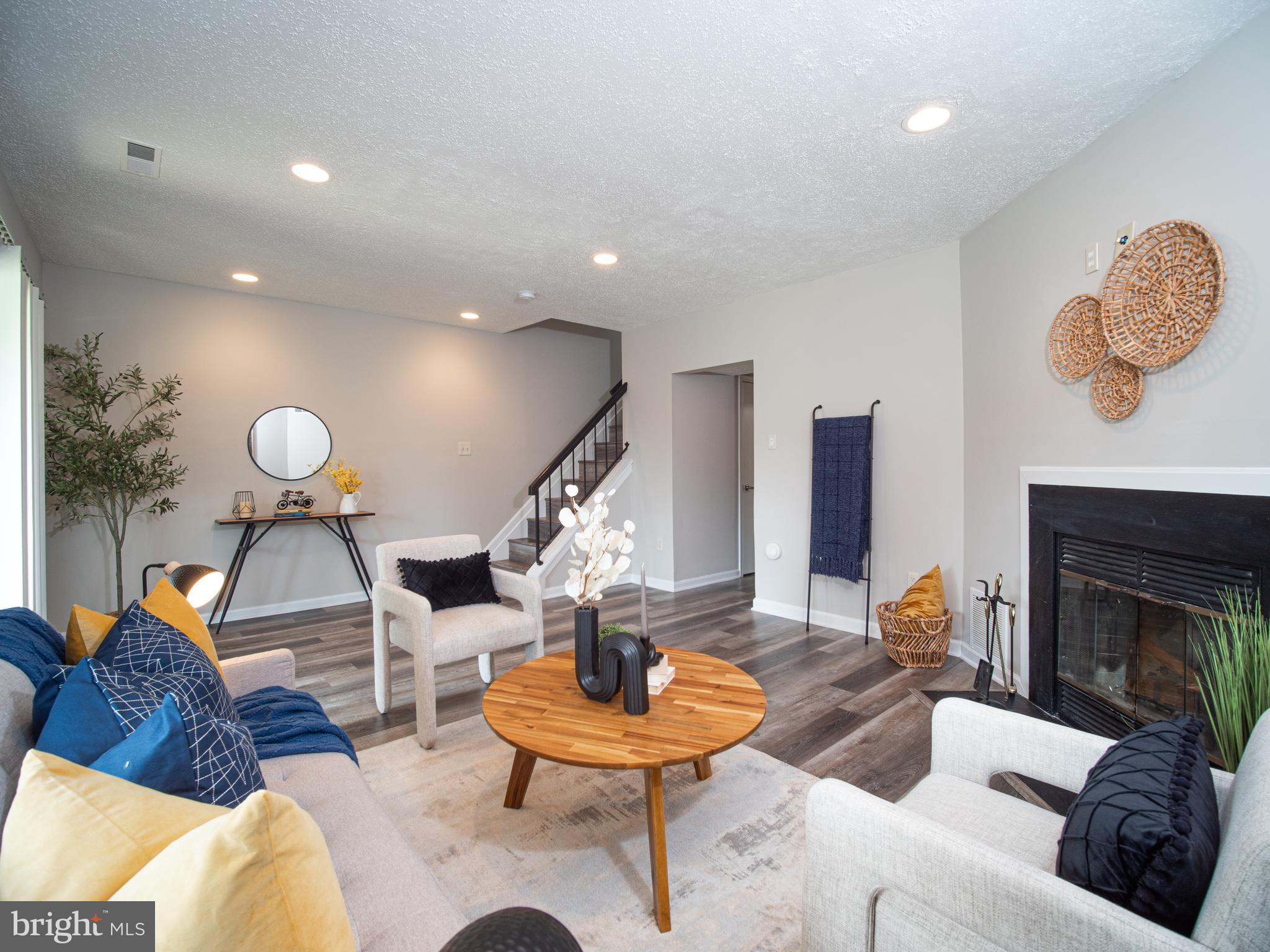 NORTHLAKE- PLAT 4 - Residential