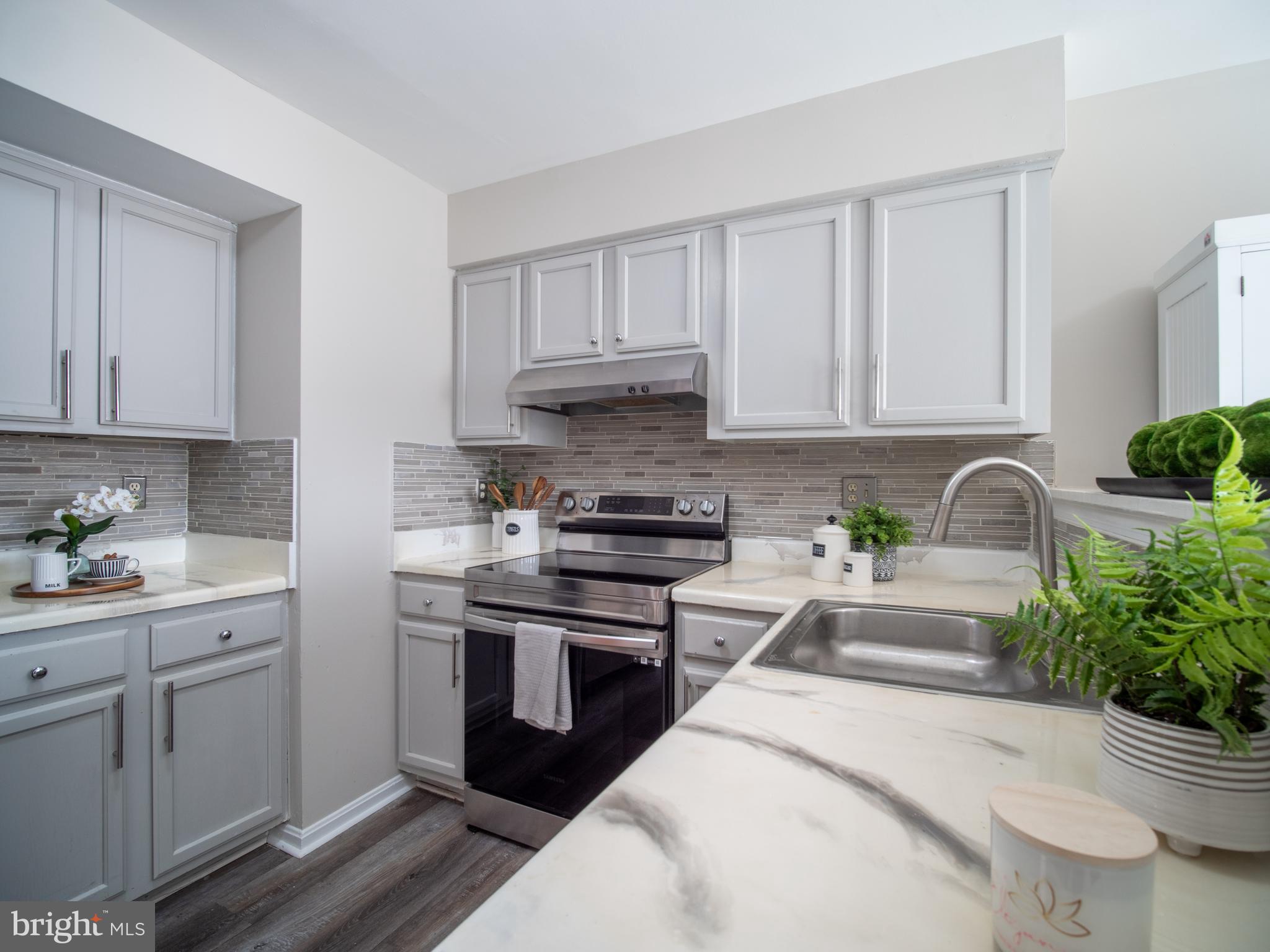 NORTHLAKE- PLAT 4 - Residential