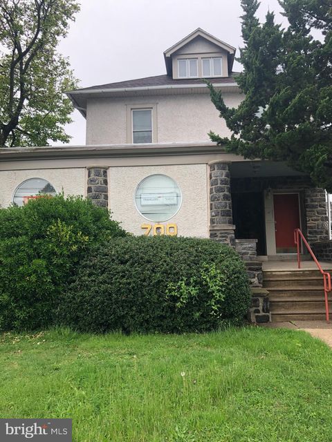 Photo of 700 Darby Road, HAVERTOWN, PA 19083 (MLS # PADE2105778)