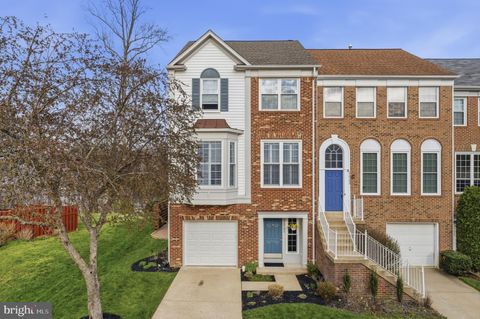 Townhouse For Sale - 11751 Cherborg Place<br/> Prince William County, WOODBRIDGE, VA 22192