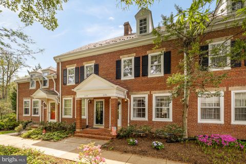 3155 S STAFFORD STREET ARLINGTON VA 22206