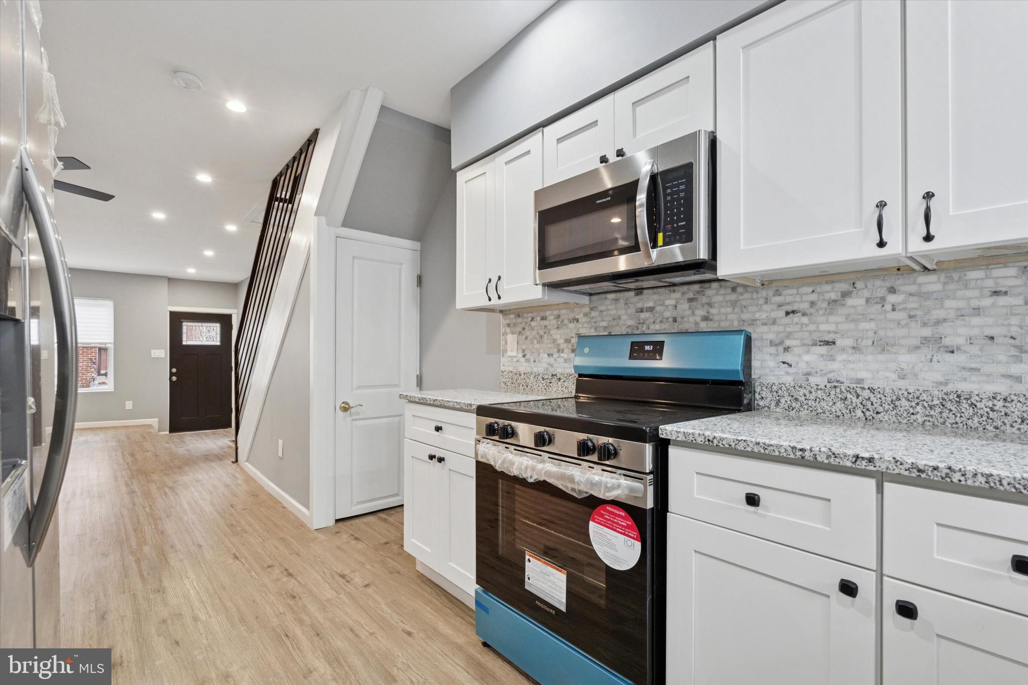 POINT BREEZE - Residential