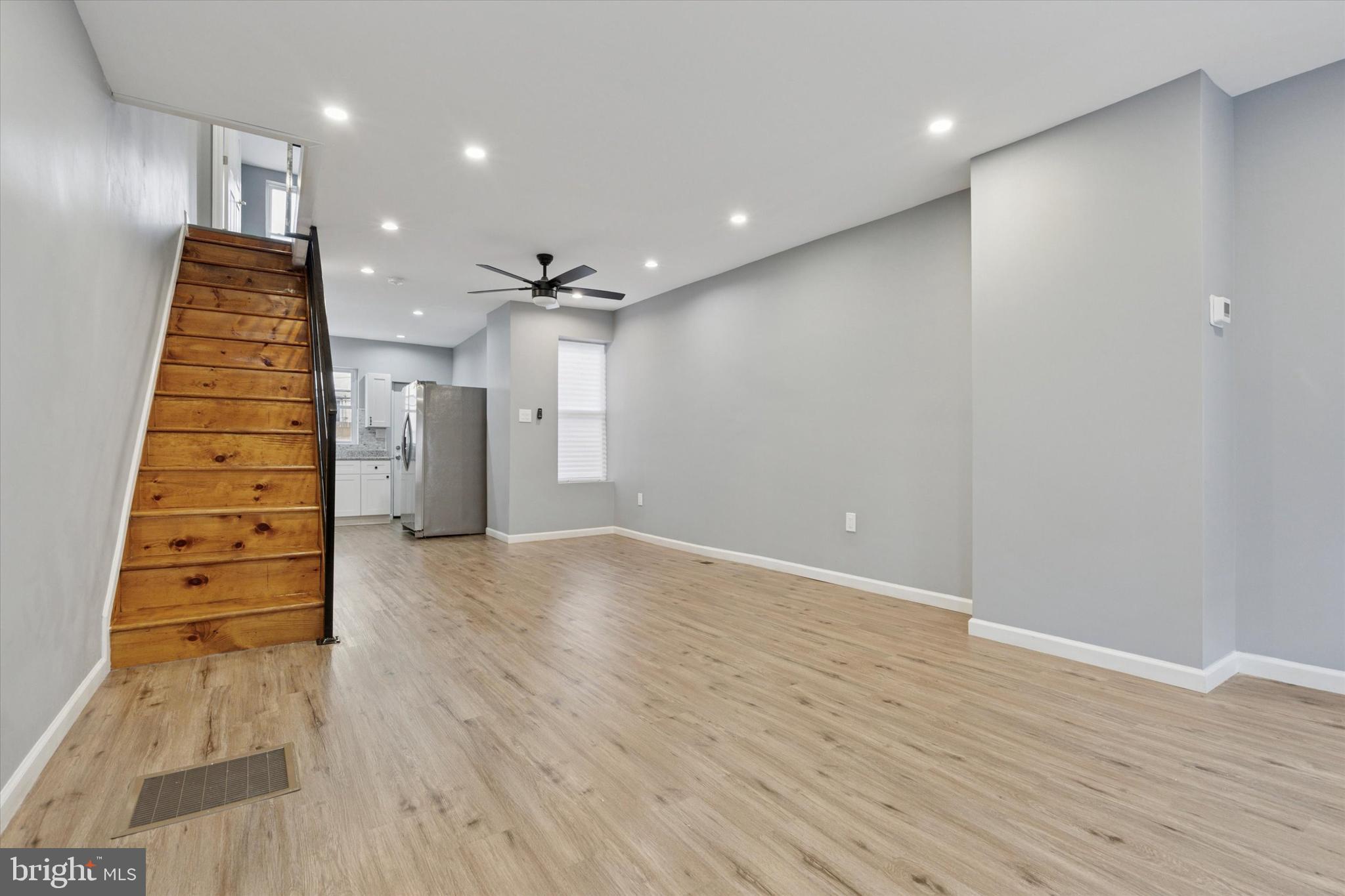 POINT BREEZE - Residential