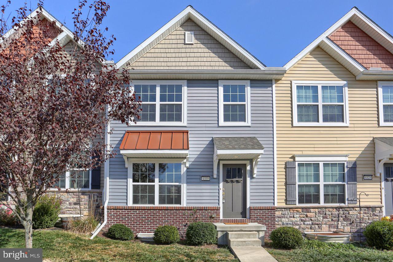 LAUREL RIDGE - Residential