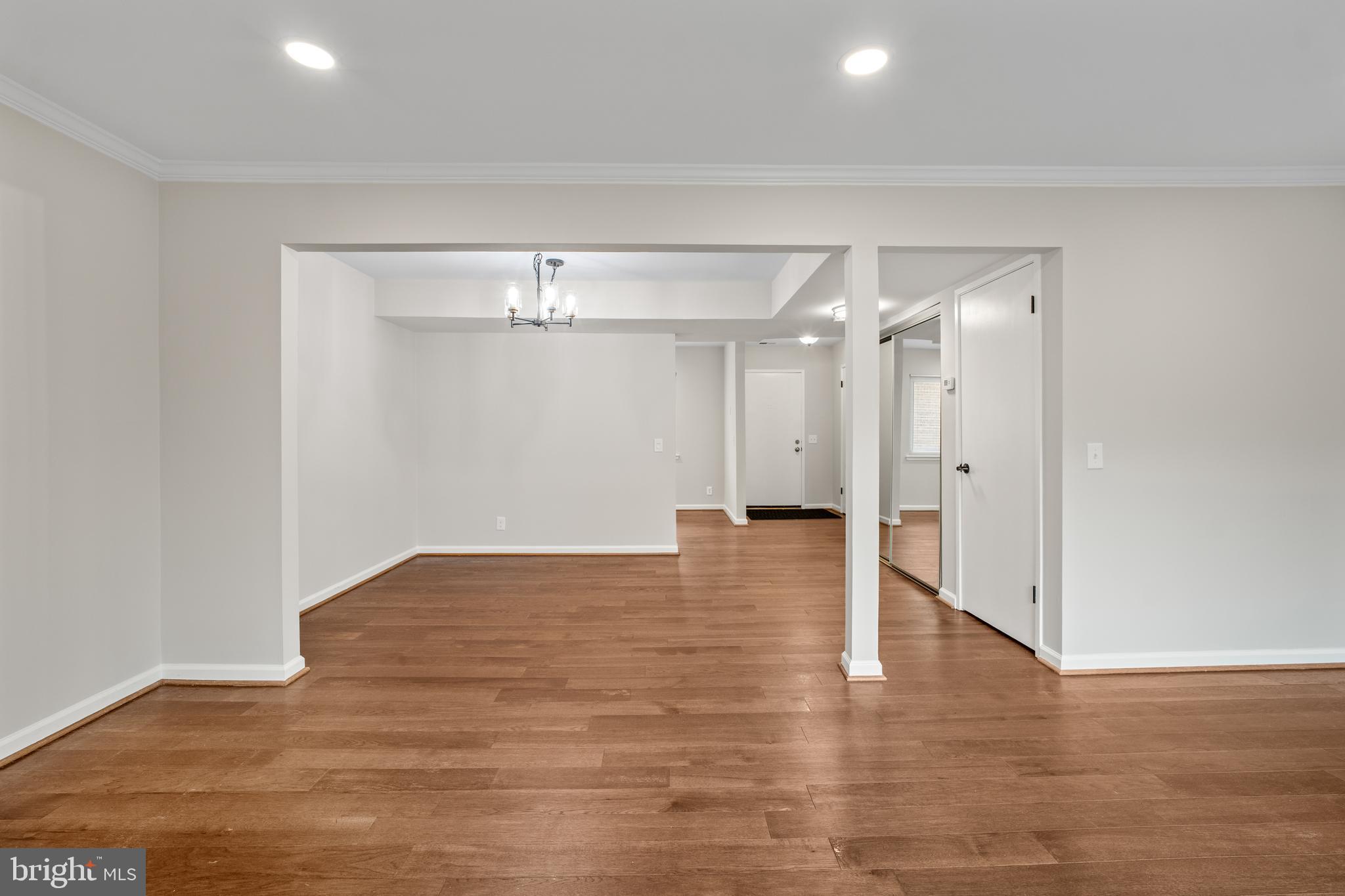 MOSBYS LANDING - Residential