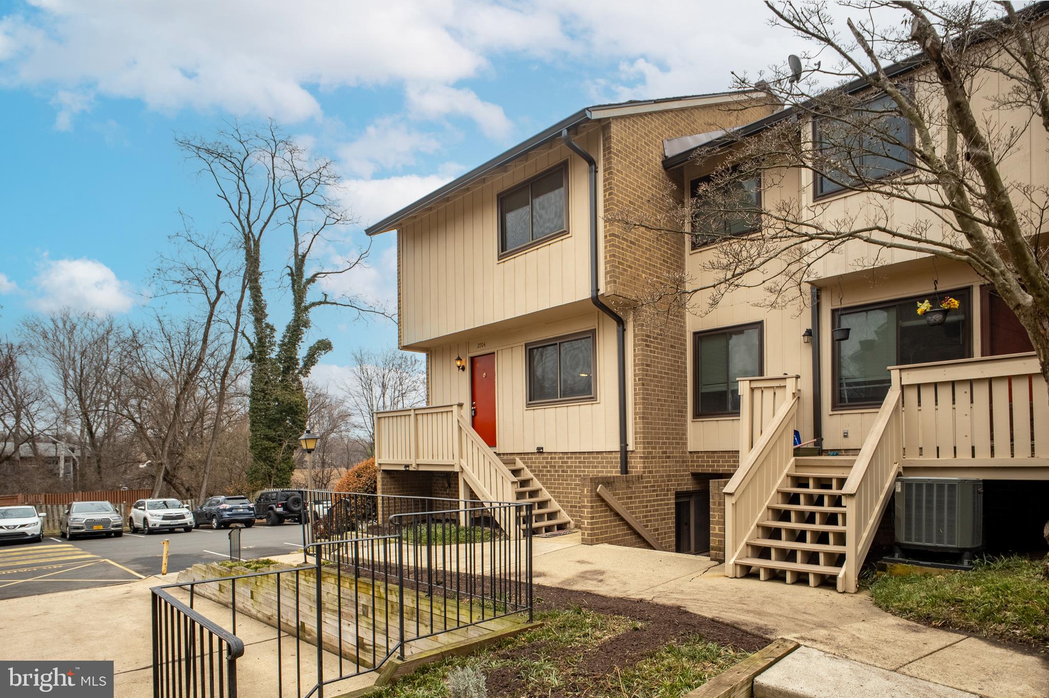 2704 GLENGYLE DRIVE 19