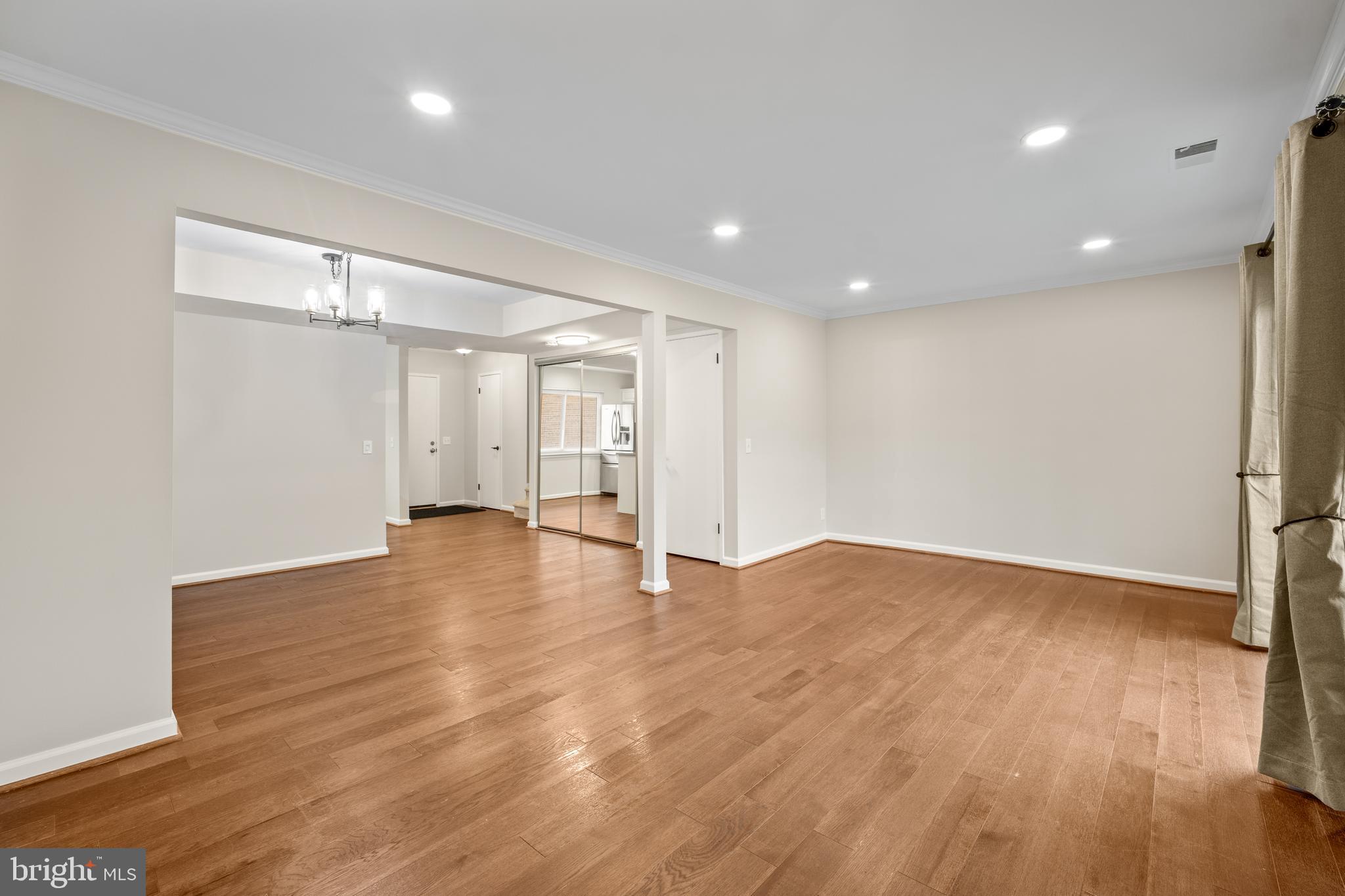 MOSBYS LANDING - Residential