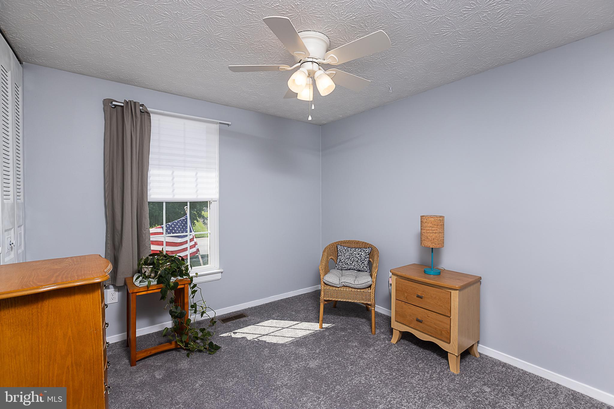 HUNT COUNTRY ESTATES - Residential