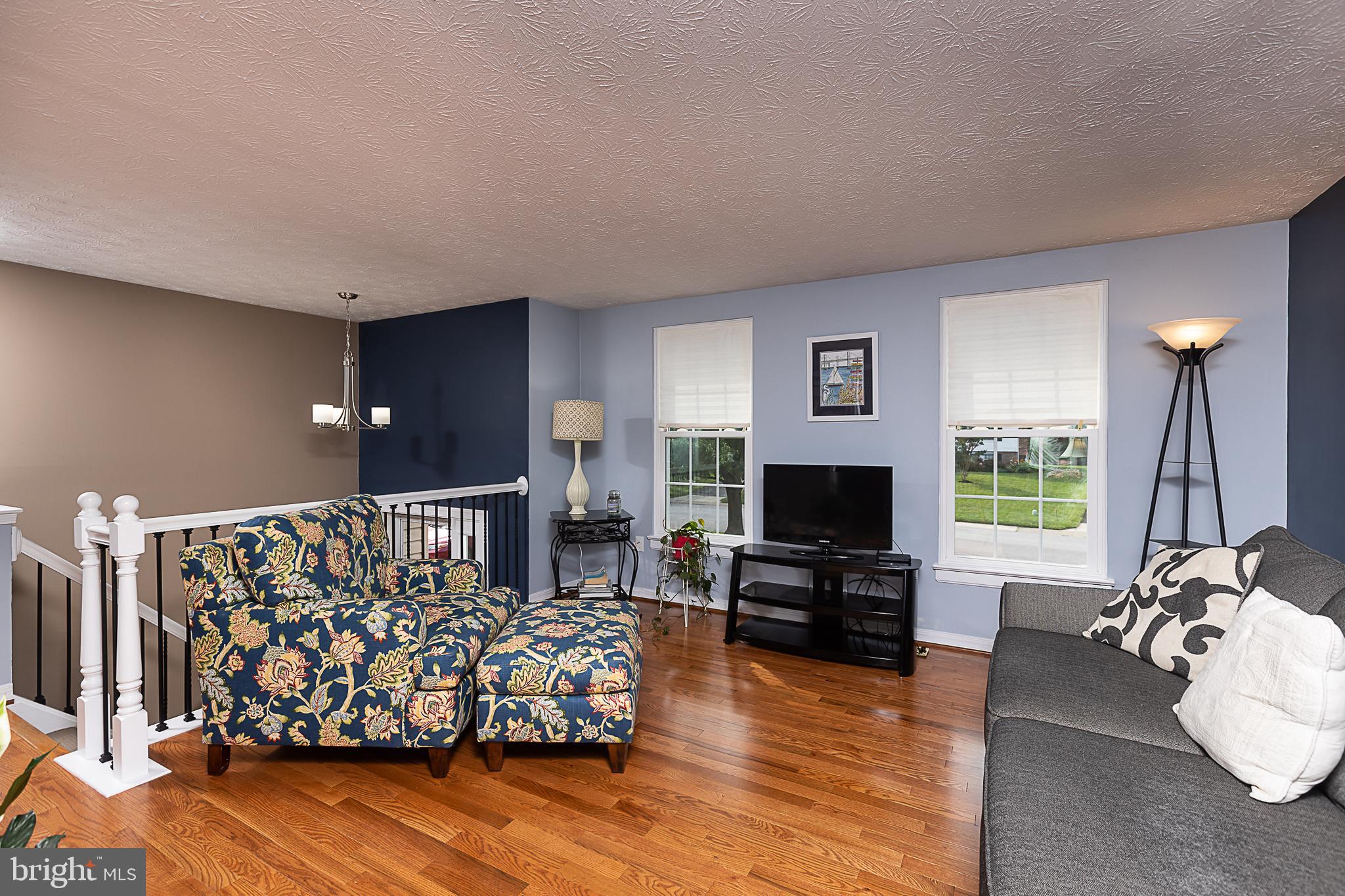 HUNT COUNTRY ESTATES - Residential