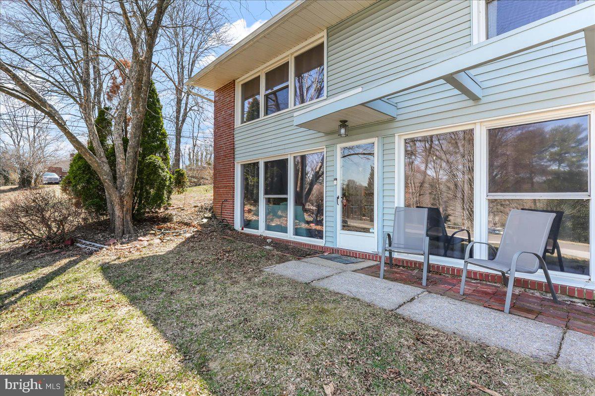 HIGH MEADOW - Residential