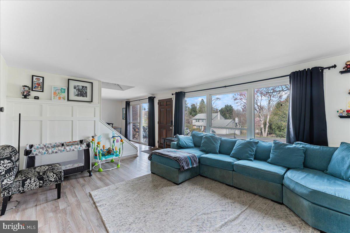 HIGH MEADOW - Residential