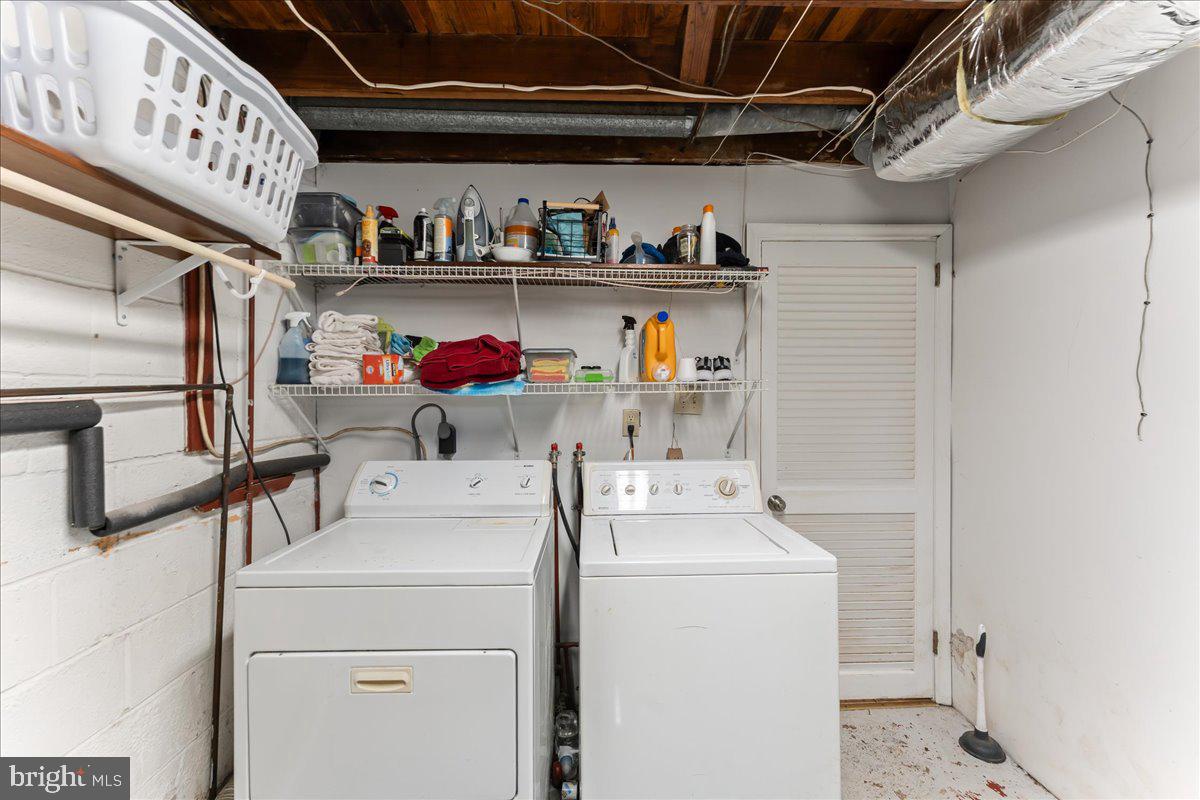 HIGH MEADOW - Residential