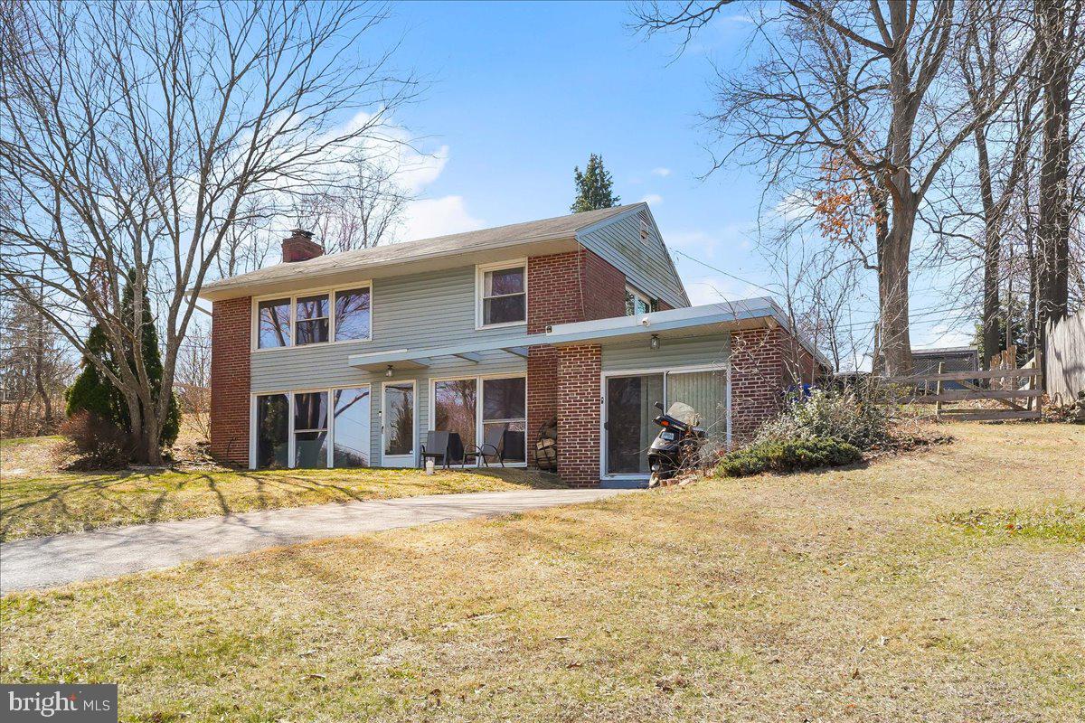 HIGH MEADOW - Residential