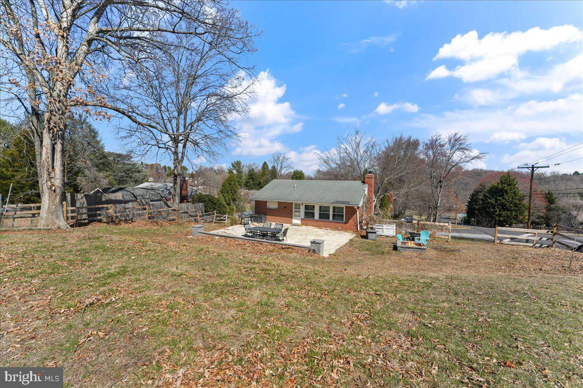 HIGH MEADOW - Residential