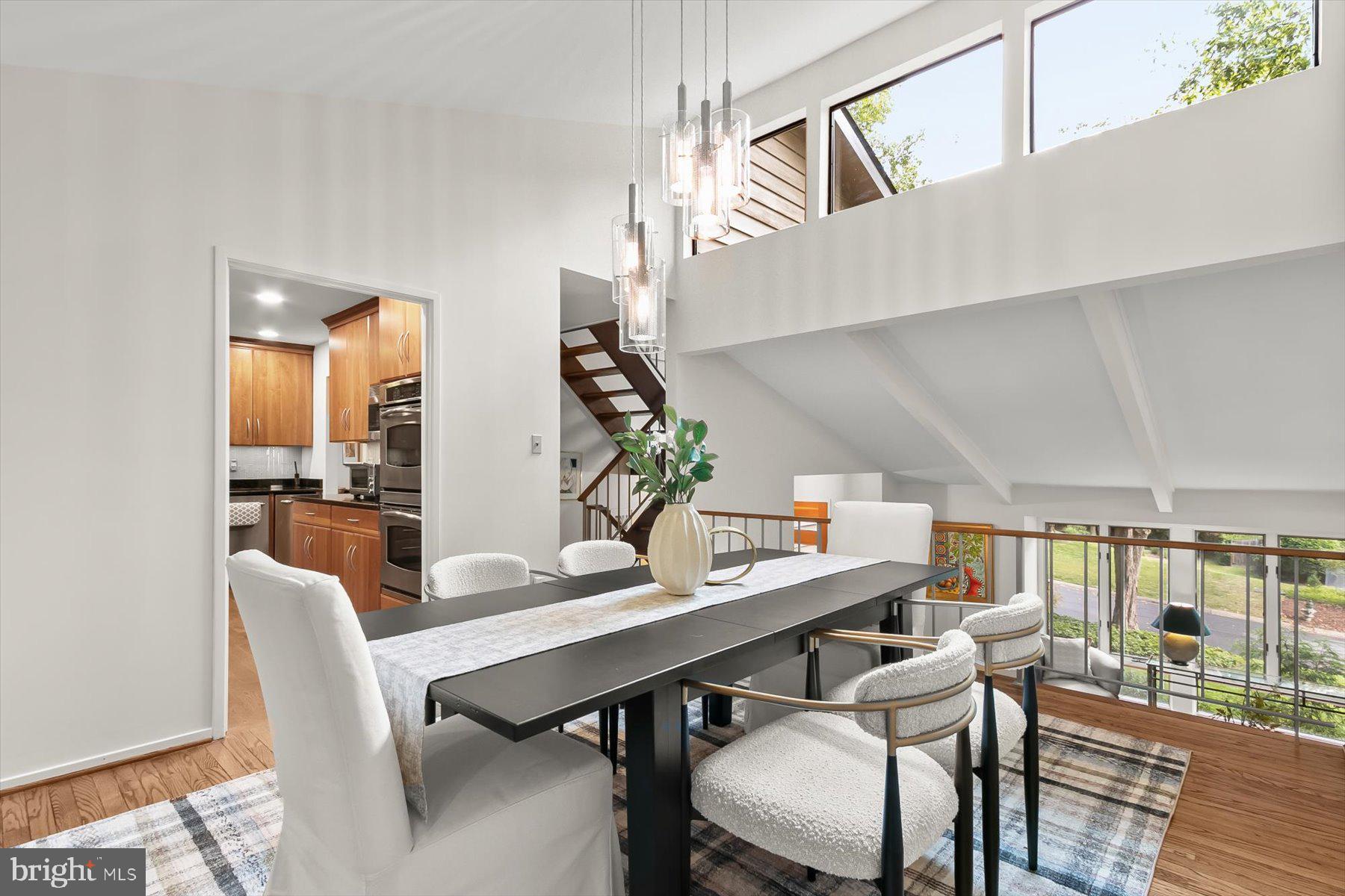 CONGRESSIONAL COUNTRY CLUB ESTATES - Residential