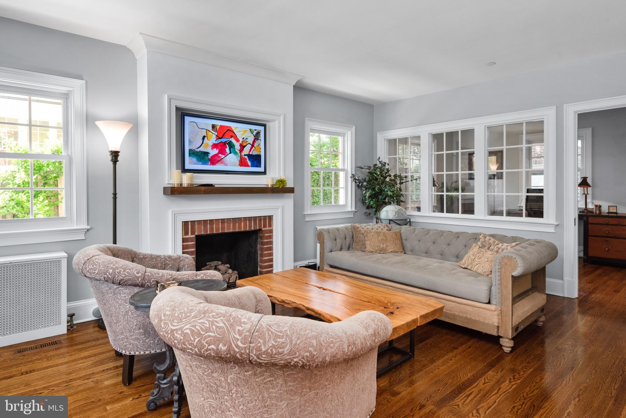 MURRAY HILL - Residential