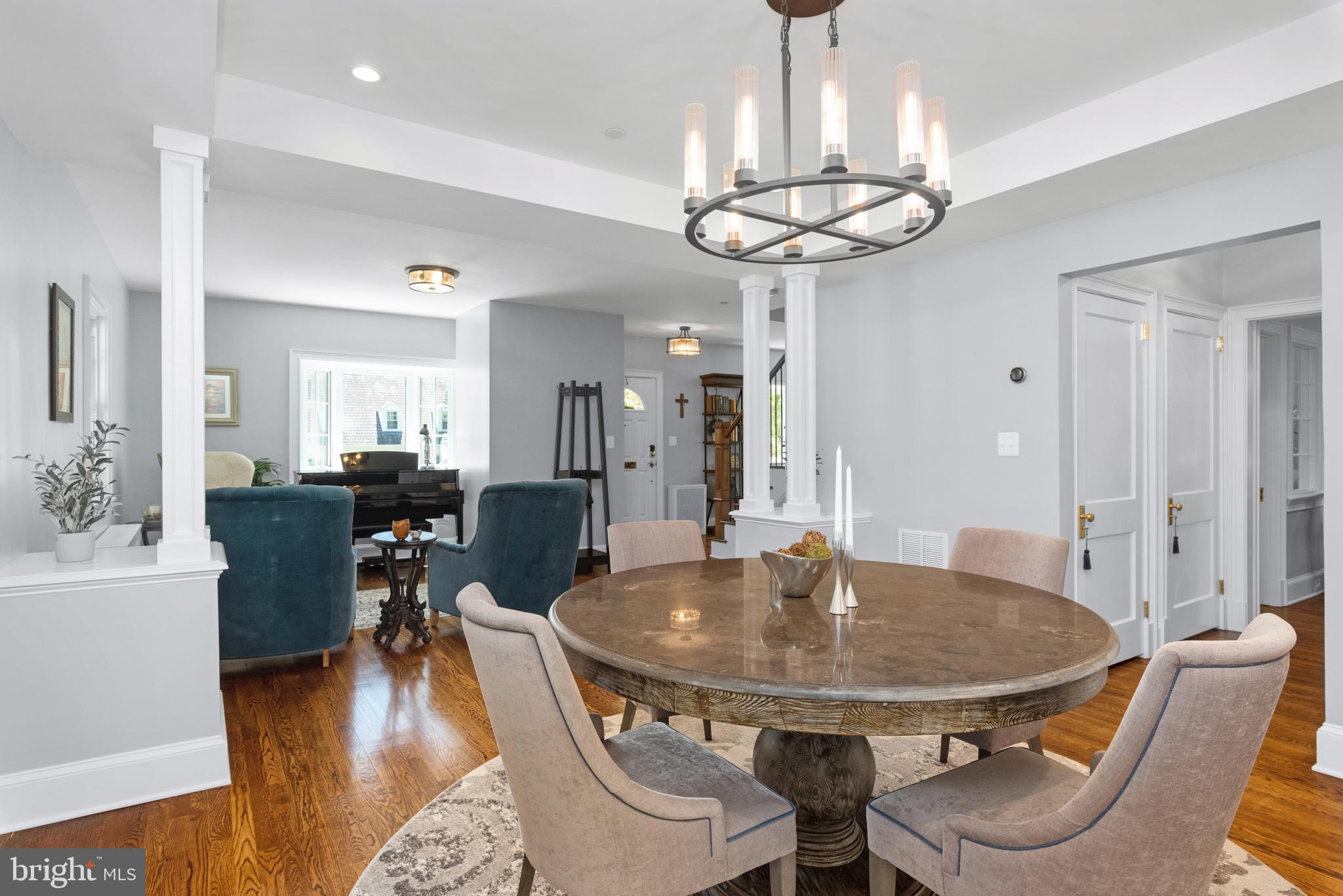 MURRAY HILL - Residential