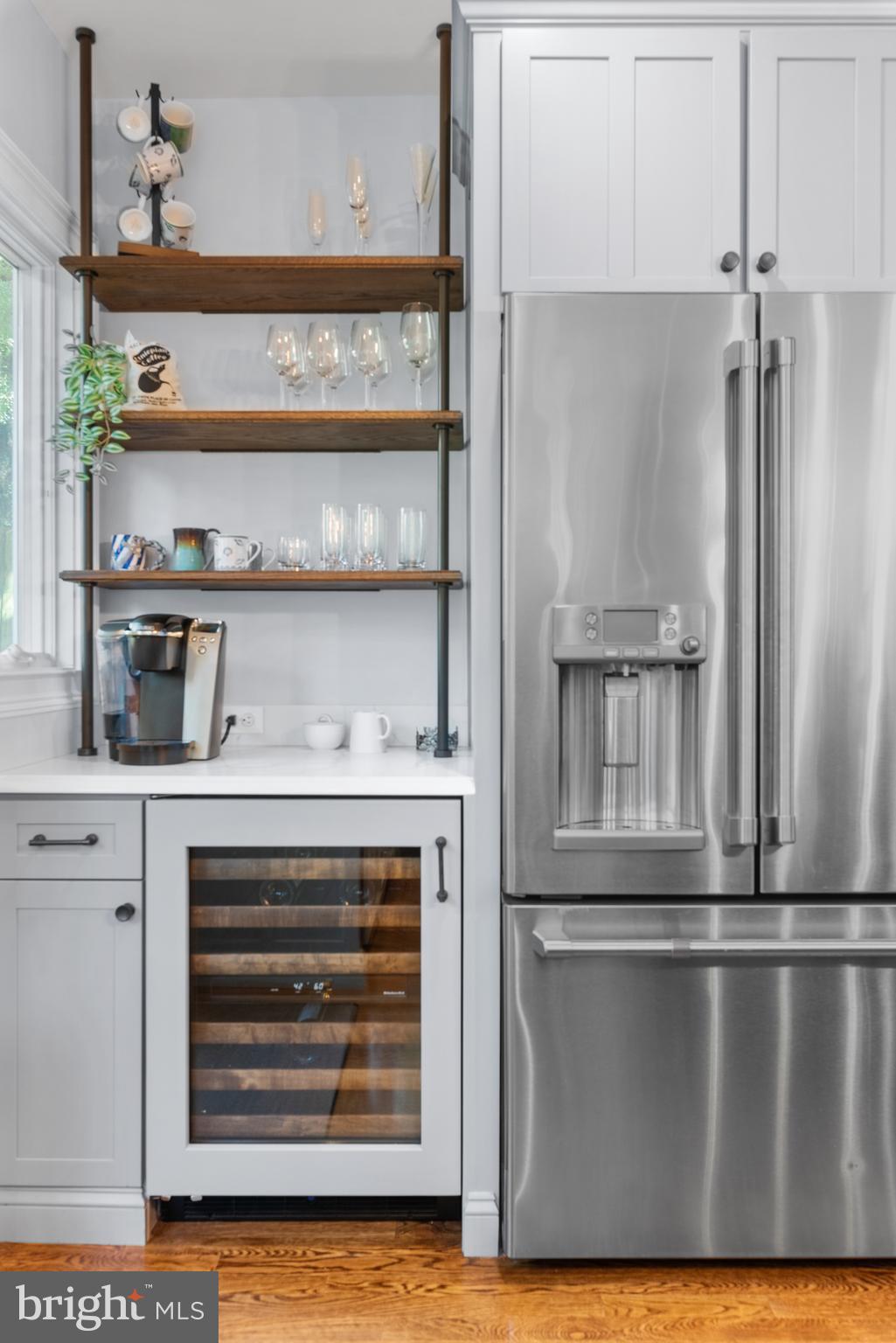 MURRAY HILL - Residential