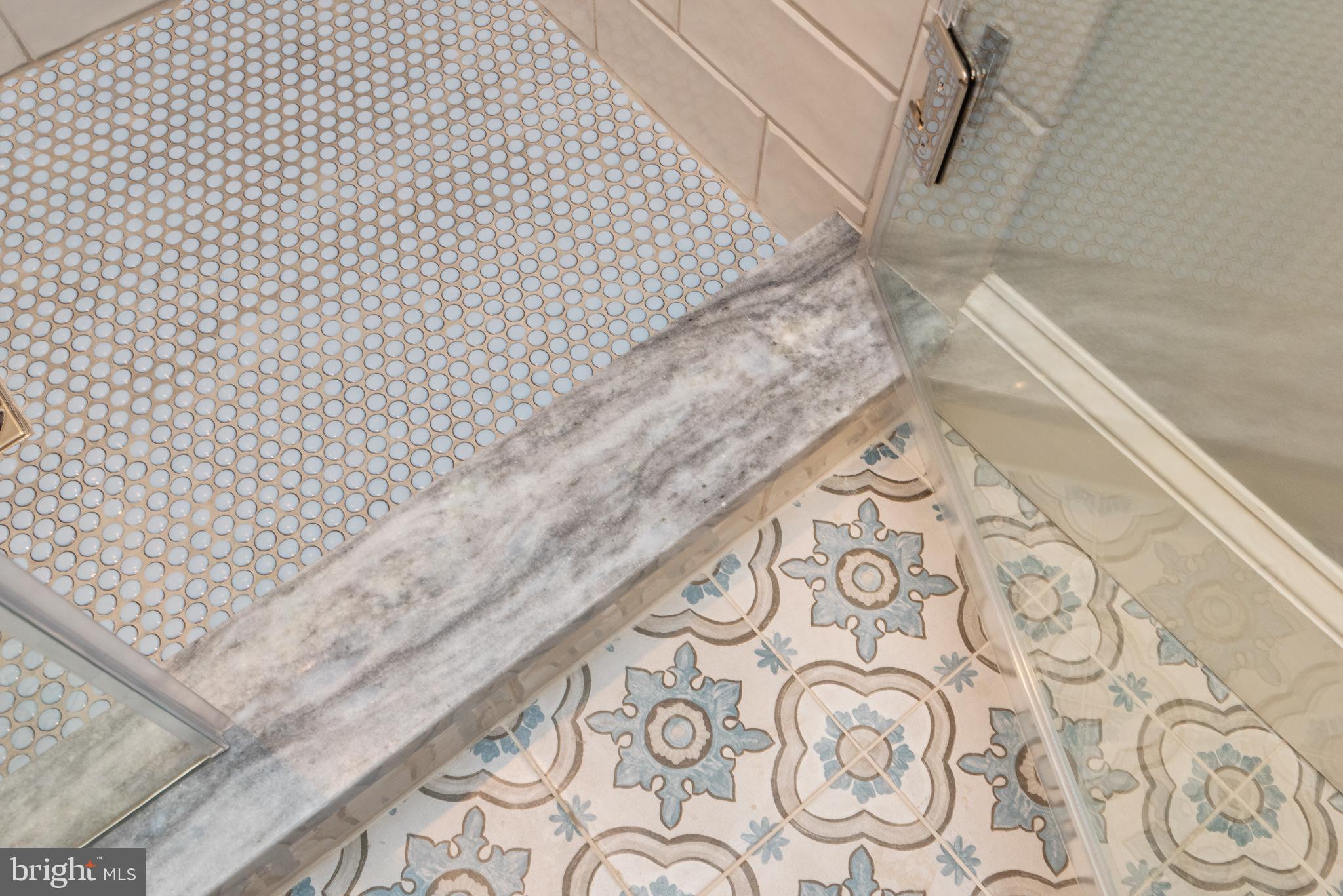 MURRAY HILL - Residential