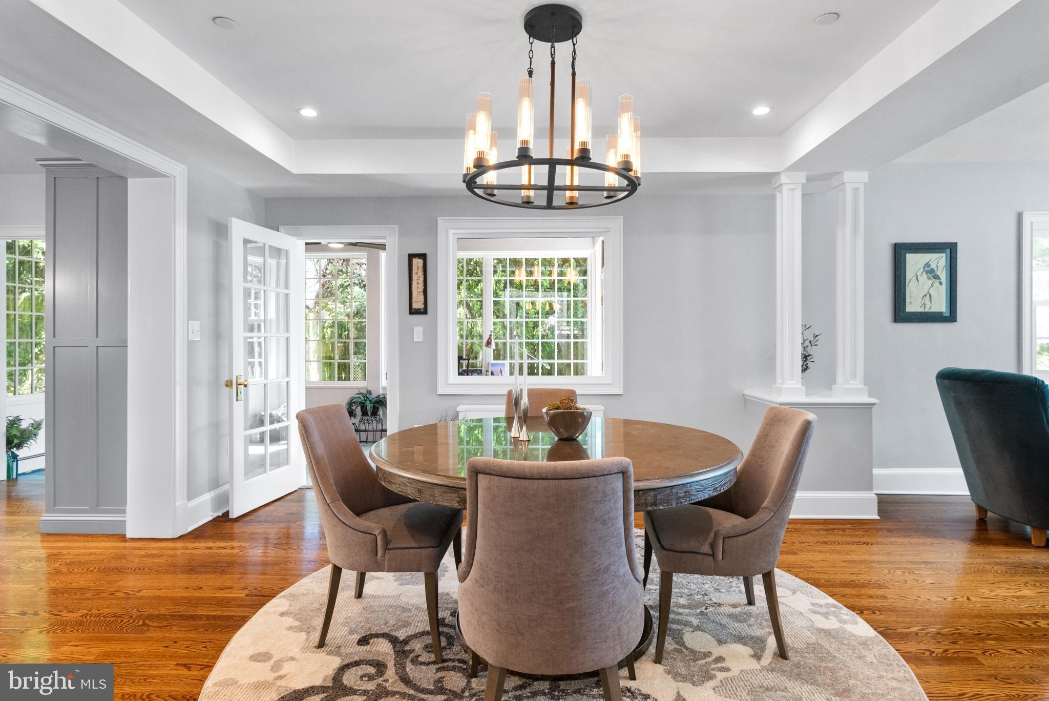 MURRAY HILL - Residential