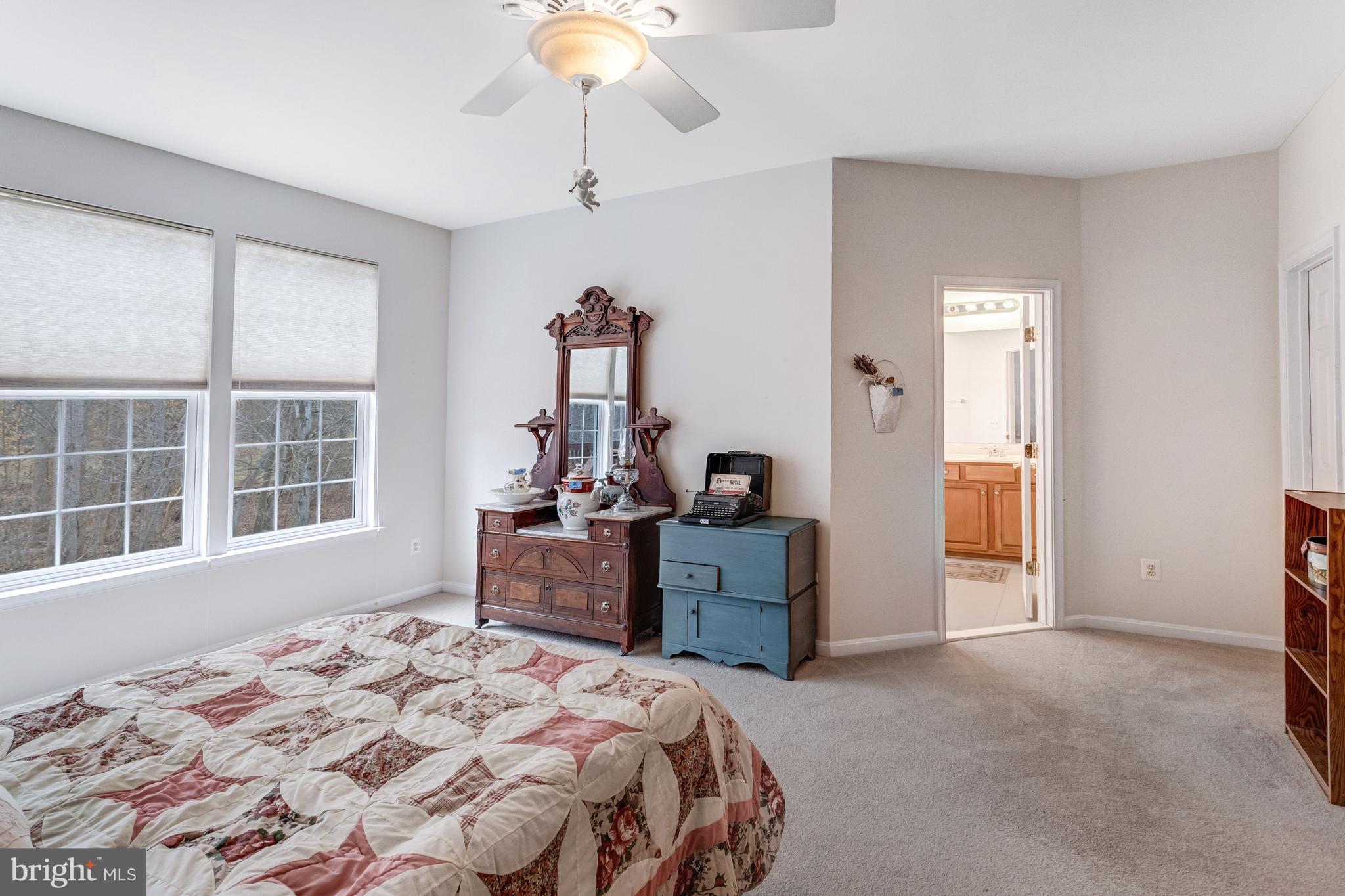 FOUR SEASONS IN HISTORIC VIRGINIA - Residential