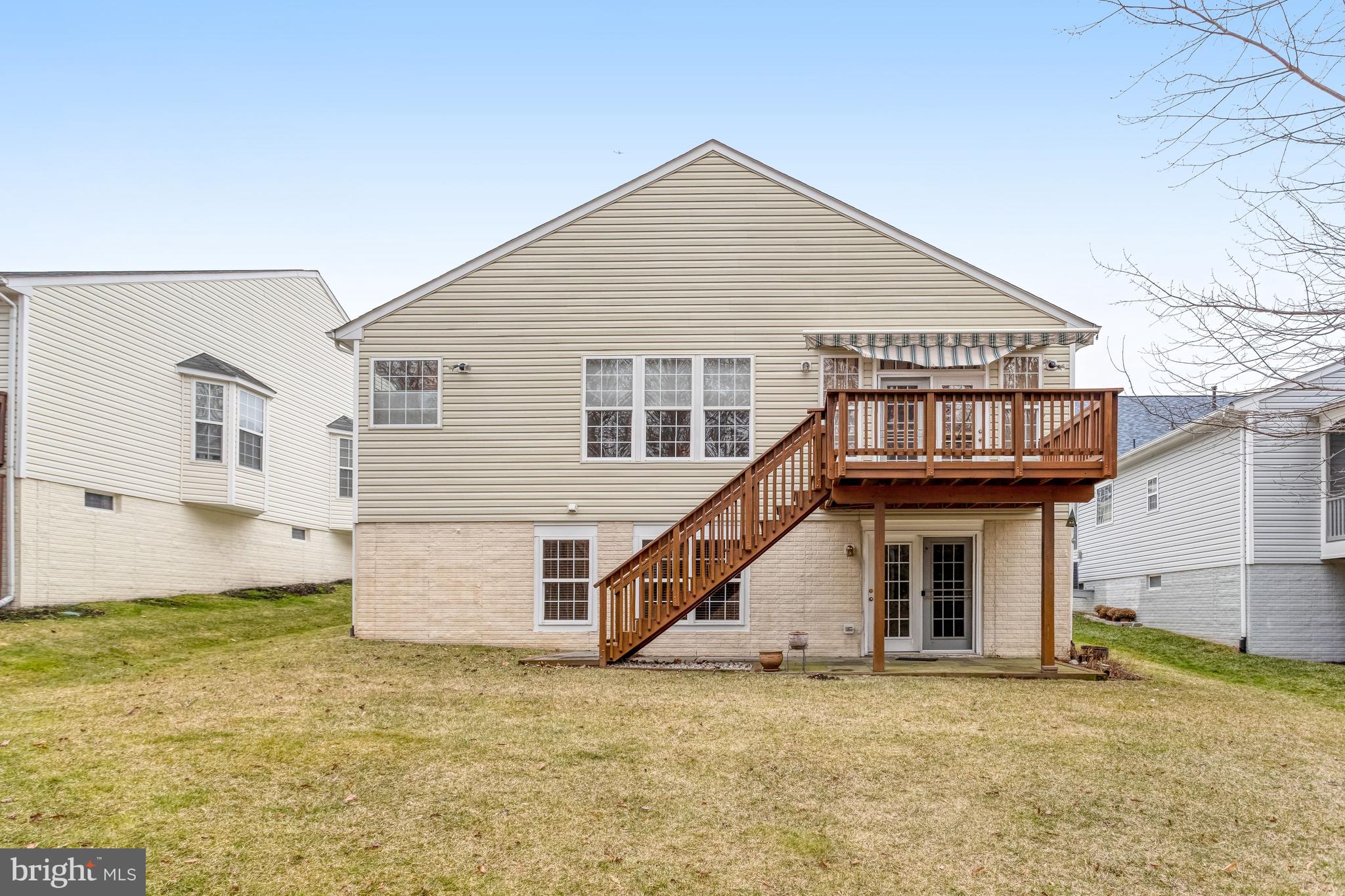FOUR SEASONS IN HISTORIC VIRGINIA - Residential