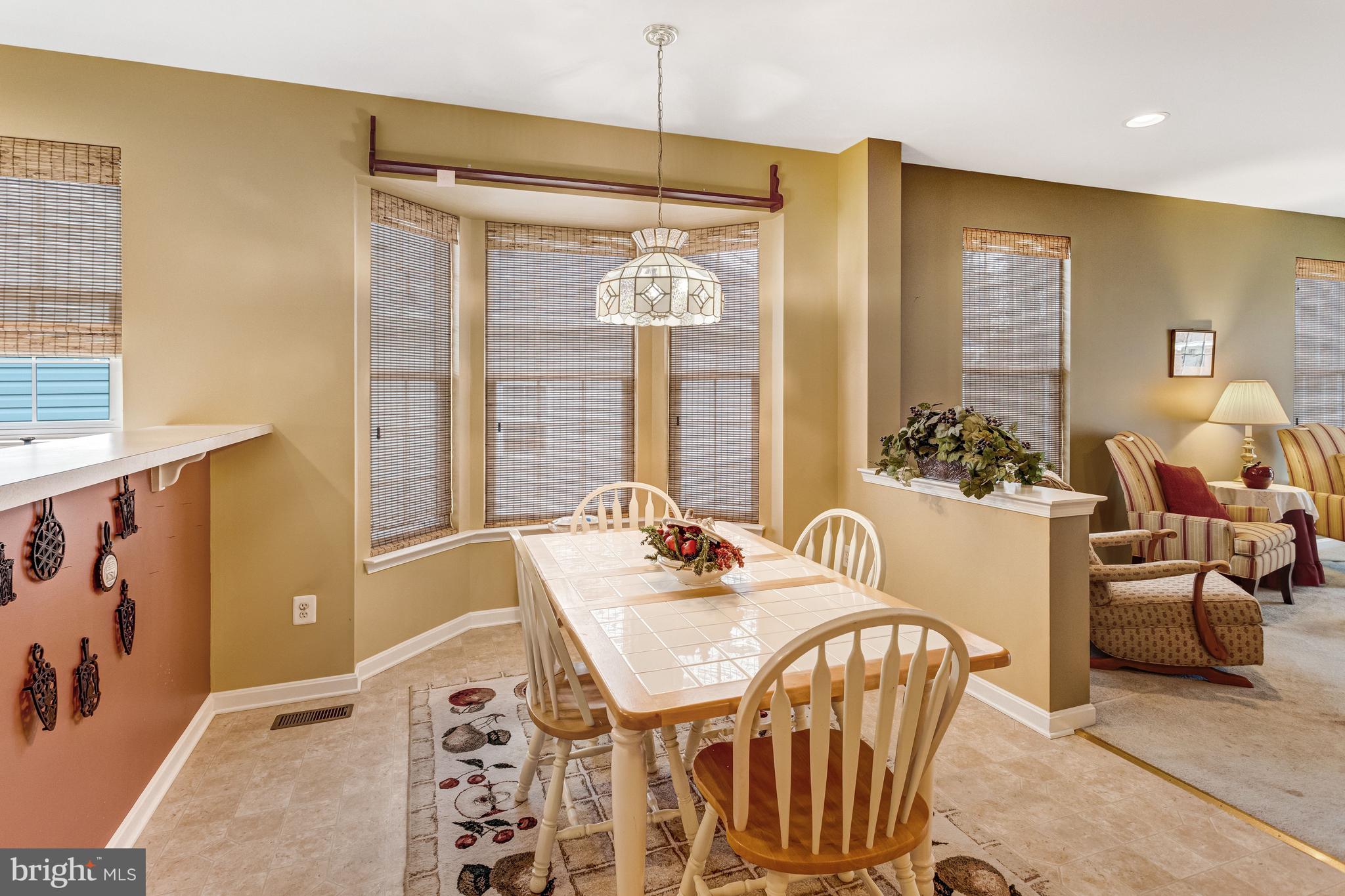 FOUR SEASONS IN HISTORIC VIRGINIA - Residential