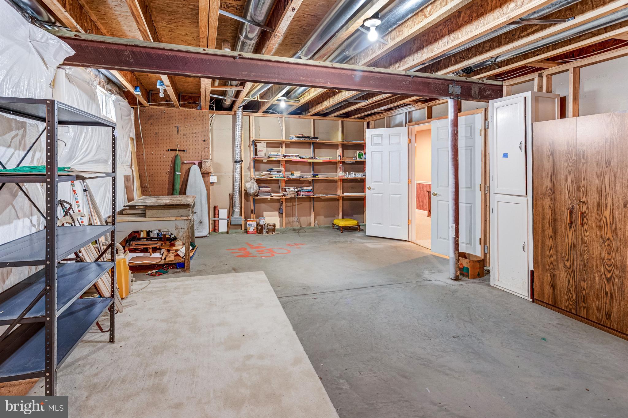 FOUR SEASONS IN HISTORIC VIRGINIA - Residential