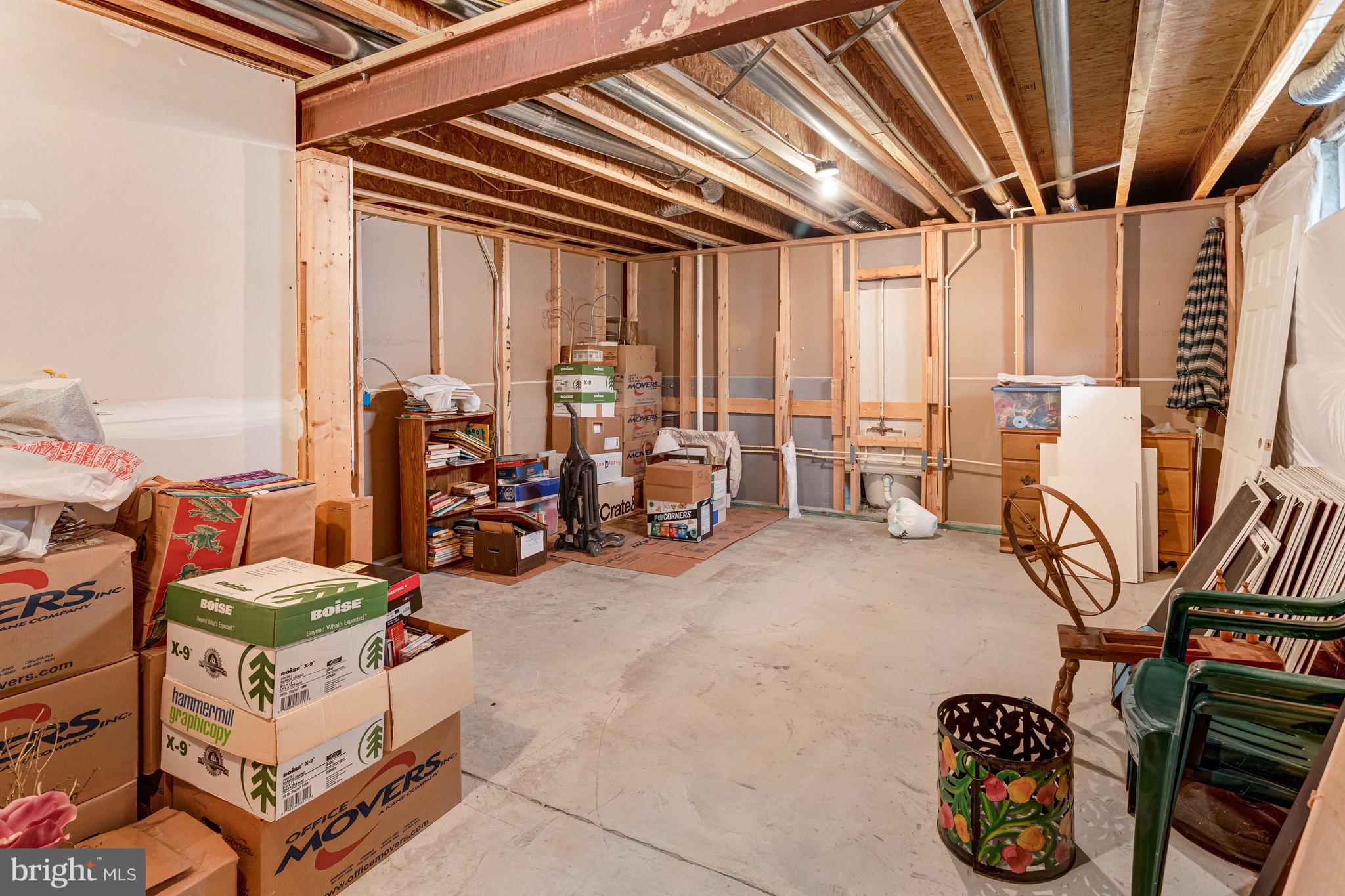 FOUR SEASONS IN HISTORIC VIRGINIA - Residential