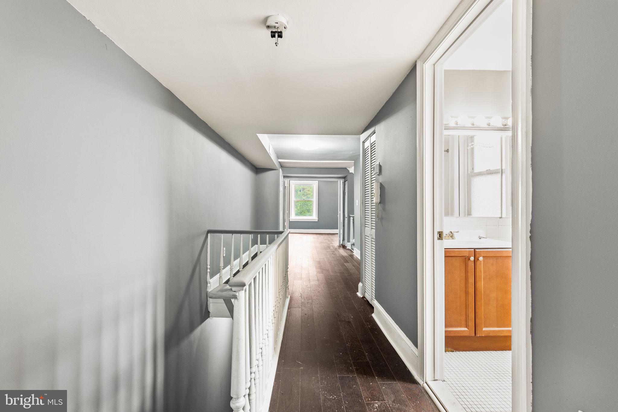 WASHINGTON SQ WEST - Residential Income