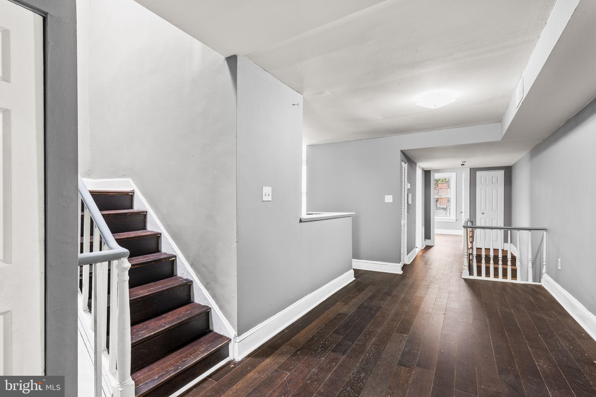 WASHINGTON SQ WEST - Residential Income