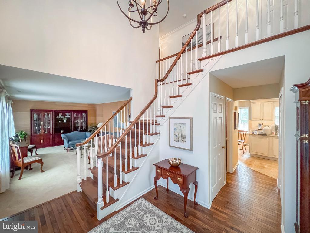 YARDLEY HUNT - Residential