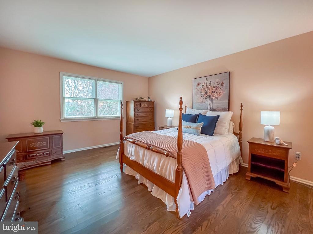 YARDLEY HUNT - Residential