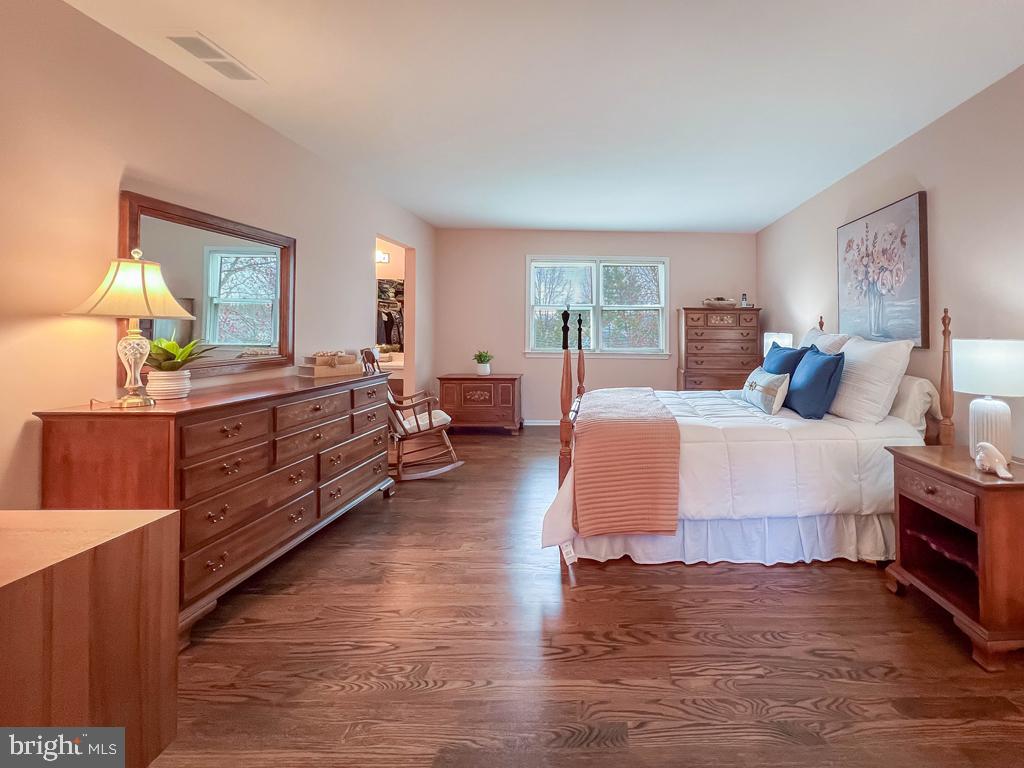 YARDLEY HUNT - Residential