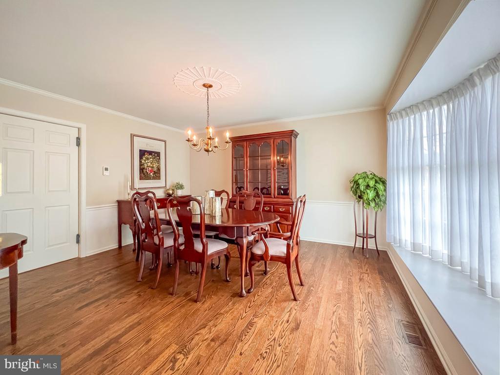 YARDLEY HUNT - Residential