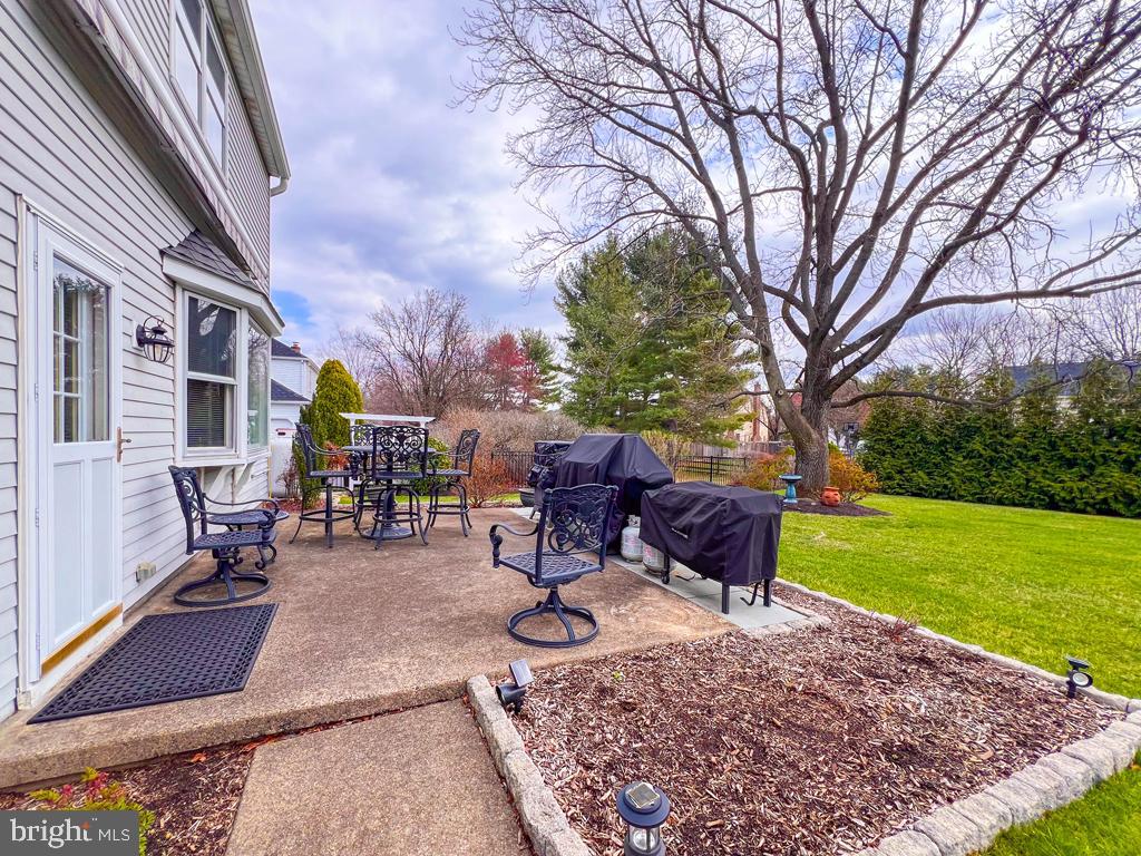 YARDLEY HUNT - Residential