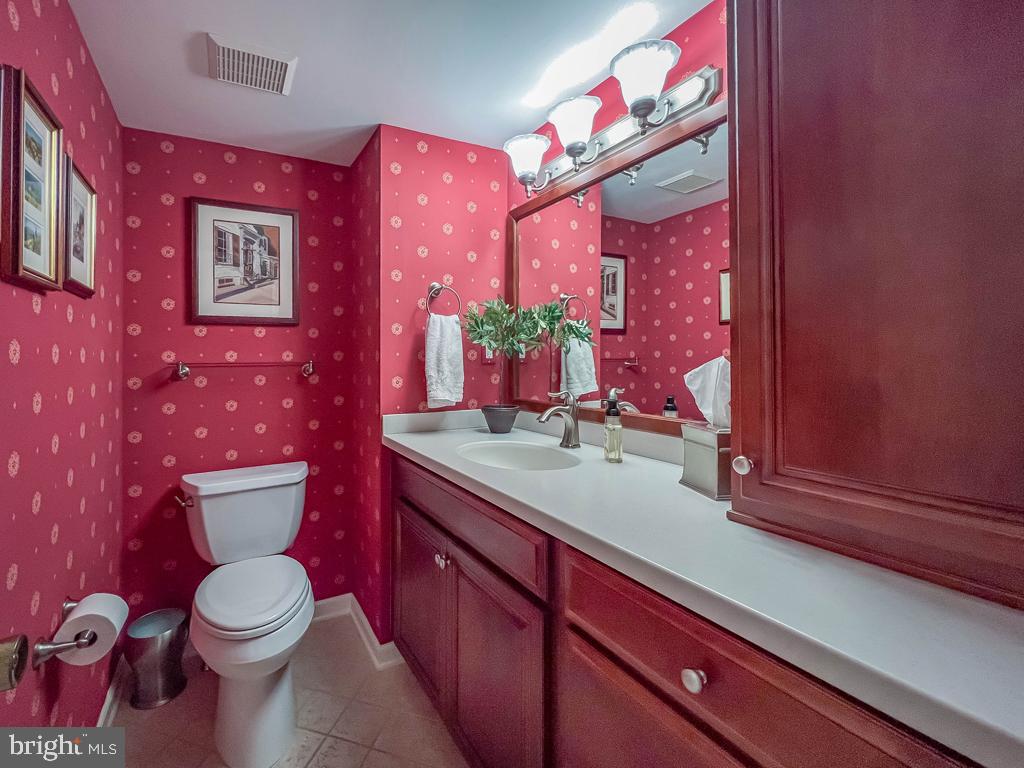 YARDLEY HUNT - Residential