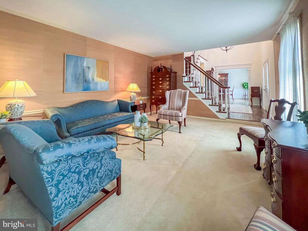 YARDLEY HUNT - Residential