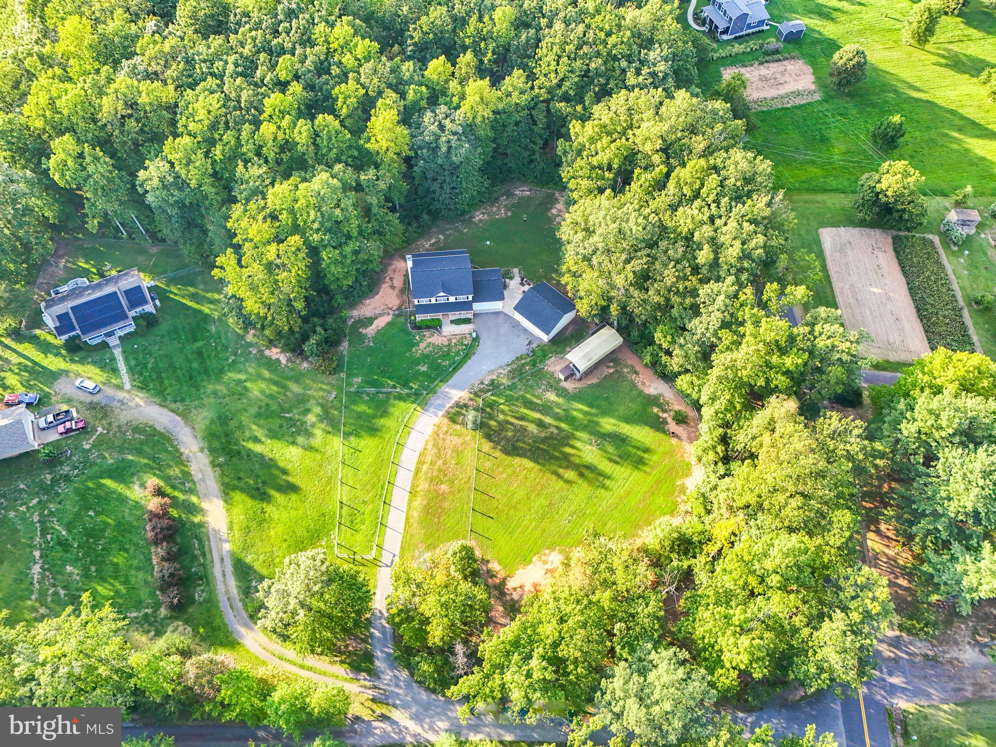 UNIONVILLE CROSSING - Residential