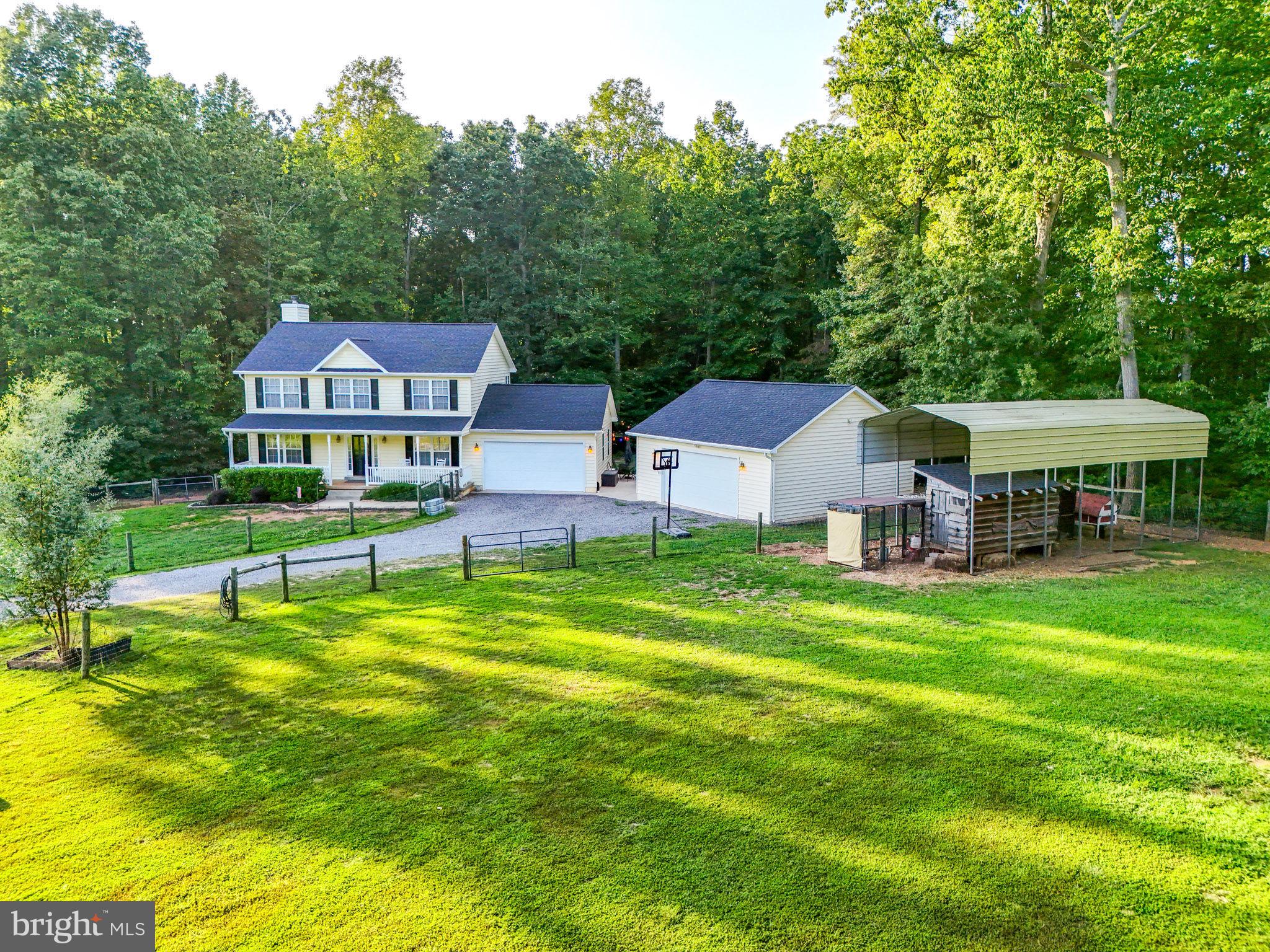 UNIONVILLE CROSSING - Residential