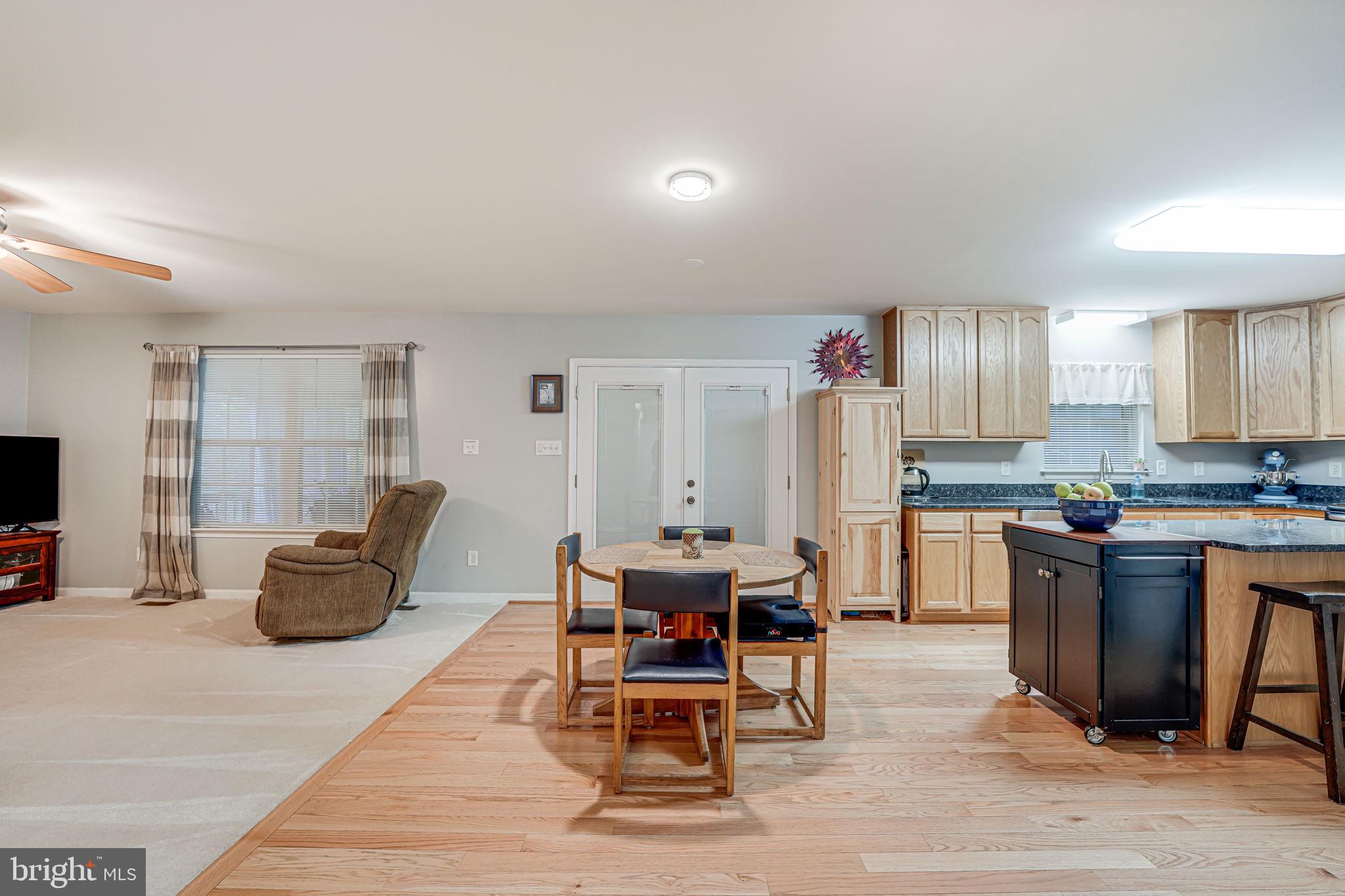 UNIONVILLE CROSSING - Residential